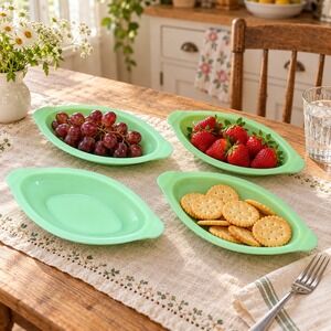 Unbranded Vintage Mint Green Plastic Oval Serving Dishes
